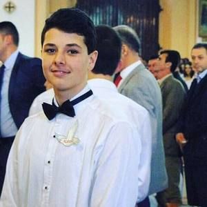 Meet your Posher, Kleidio